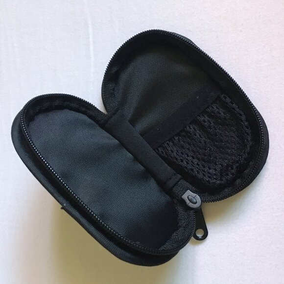 Klipsch Zippered Carrying Case For S4A/ S4i/ S4ii Earbuds #1 - Picture 6 of 7